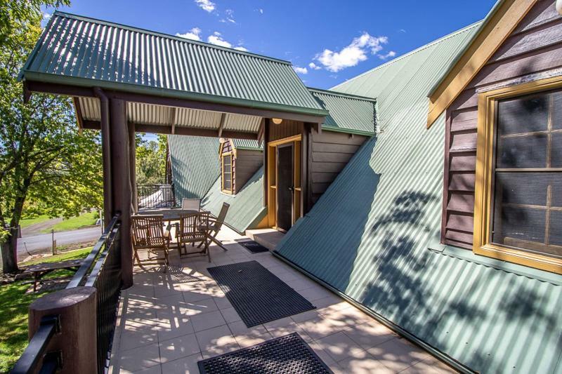 Gold Mine Guest House And Cafe Nundle Exterior photo